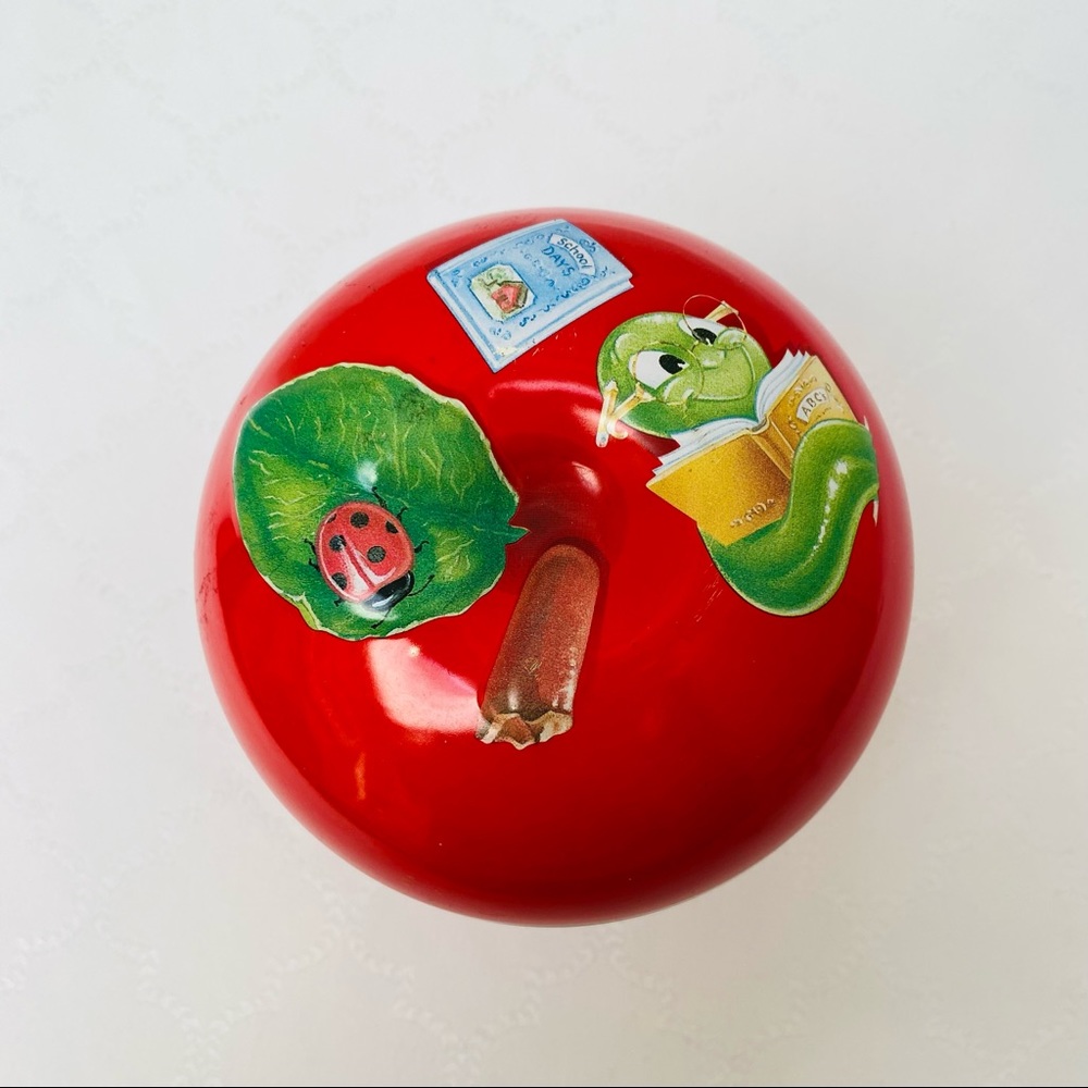 Vintage Apple Metal Tin 5” Red Apple Storage Tin /Decoration with Reading Worm. - Picture 7 of 10